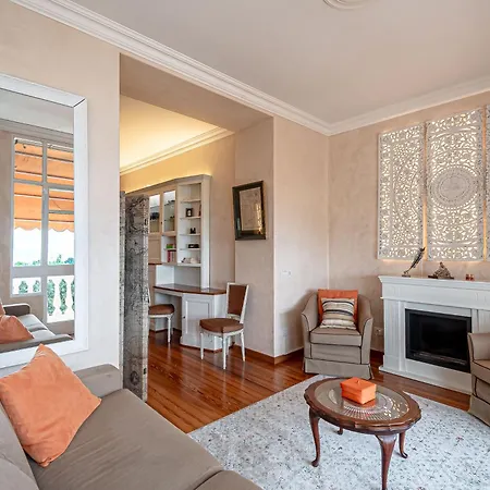 Appartamento Le Palme - Exclusive Garden Retreat & Parking *