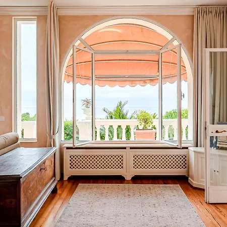 Appartamento Le Palme - Exclusive Garden Retreat & Parking