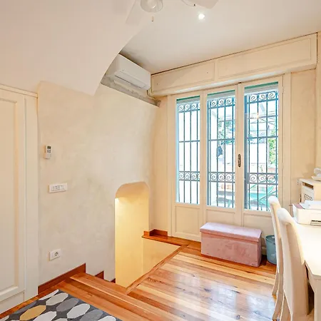 Le Palme - Exclusive Garden Retreat & Parking Appartamento