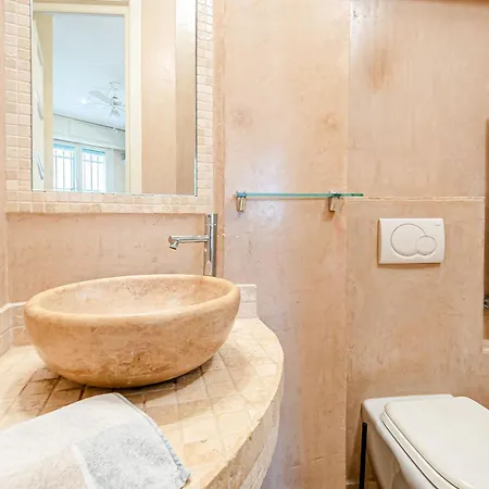 Le Palme - Exclusive Garden Retreat & Parking Ospedaletti