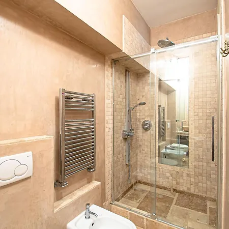Appartamento Le Palme - Exclusive Garden Retreat & Parking Ospedaletti